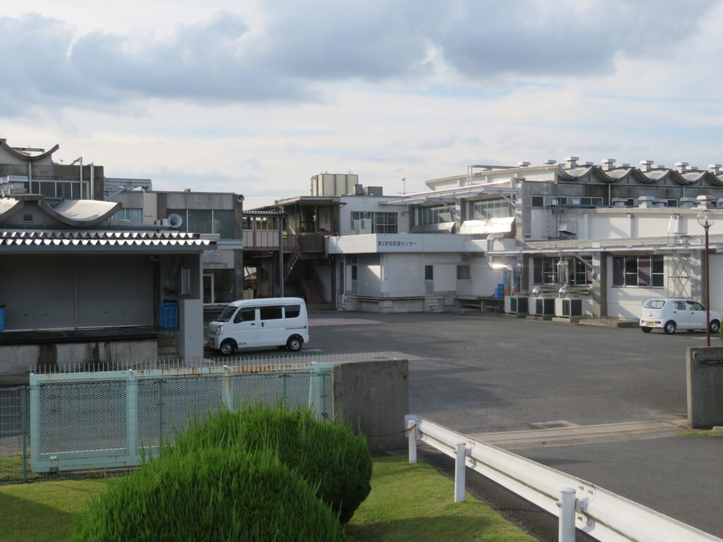 藤井寺市柏原市学校給食センター耐震補強